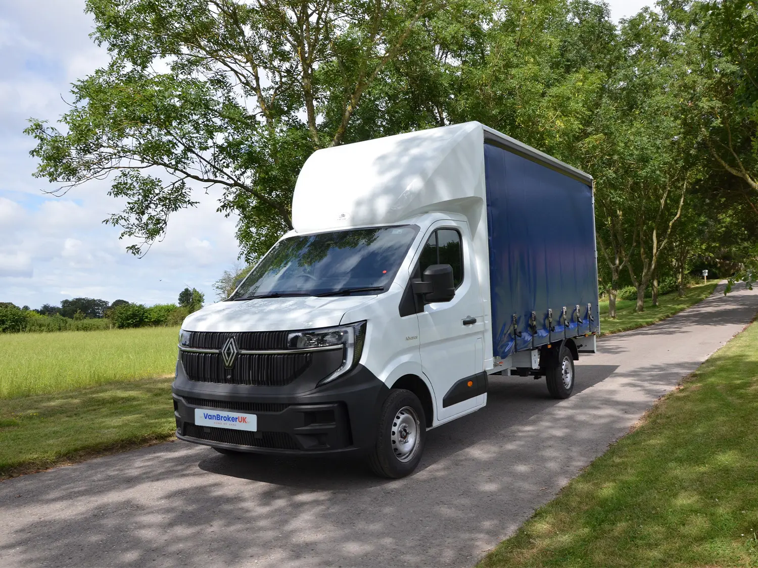 Renault Master LWB Diesel FWD LL35 DCI 150 Advance LOW Roof D/Cab Chassis