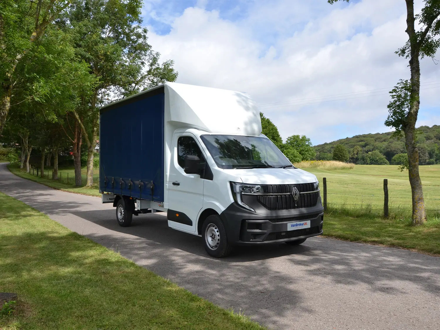 Renault Master LWB Diesel FWD LL35 DCI 150 Advance LOW Roof D/Cab Chassis