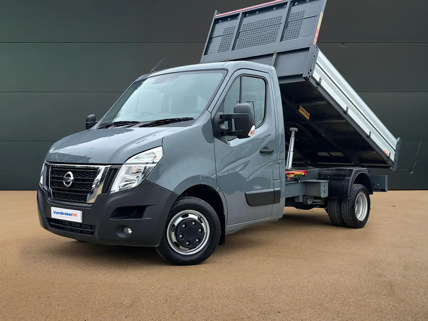 Nissan Interstar F35 L2 Diesel 2.0 DCI 130PS Acenta Tipper