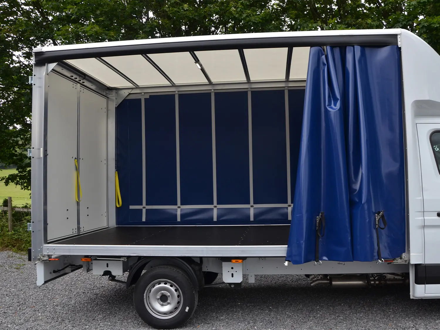 Renault Master LWB Diesel FWD LL35 DCI 150 Advance LOW Roof D/Cab Chassis