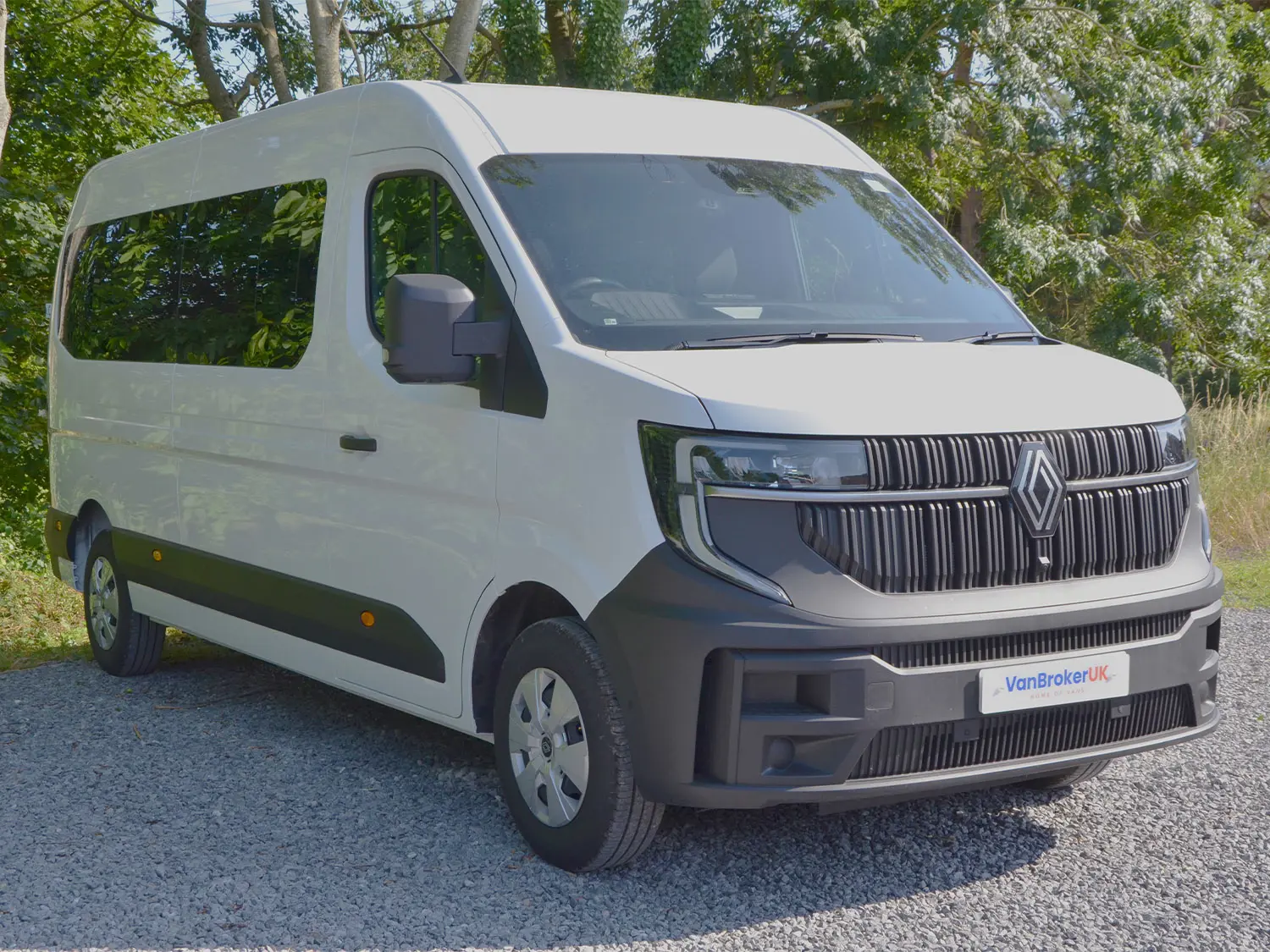 Renault Master Minibus Diesel Lm39dci 120 Medium Roof 15 Seater