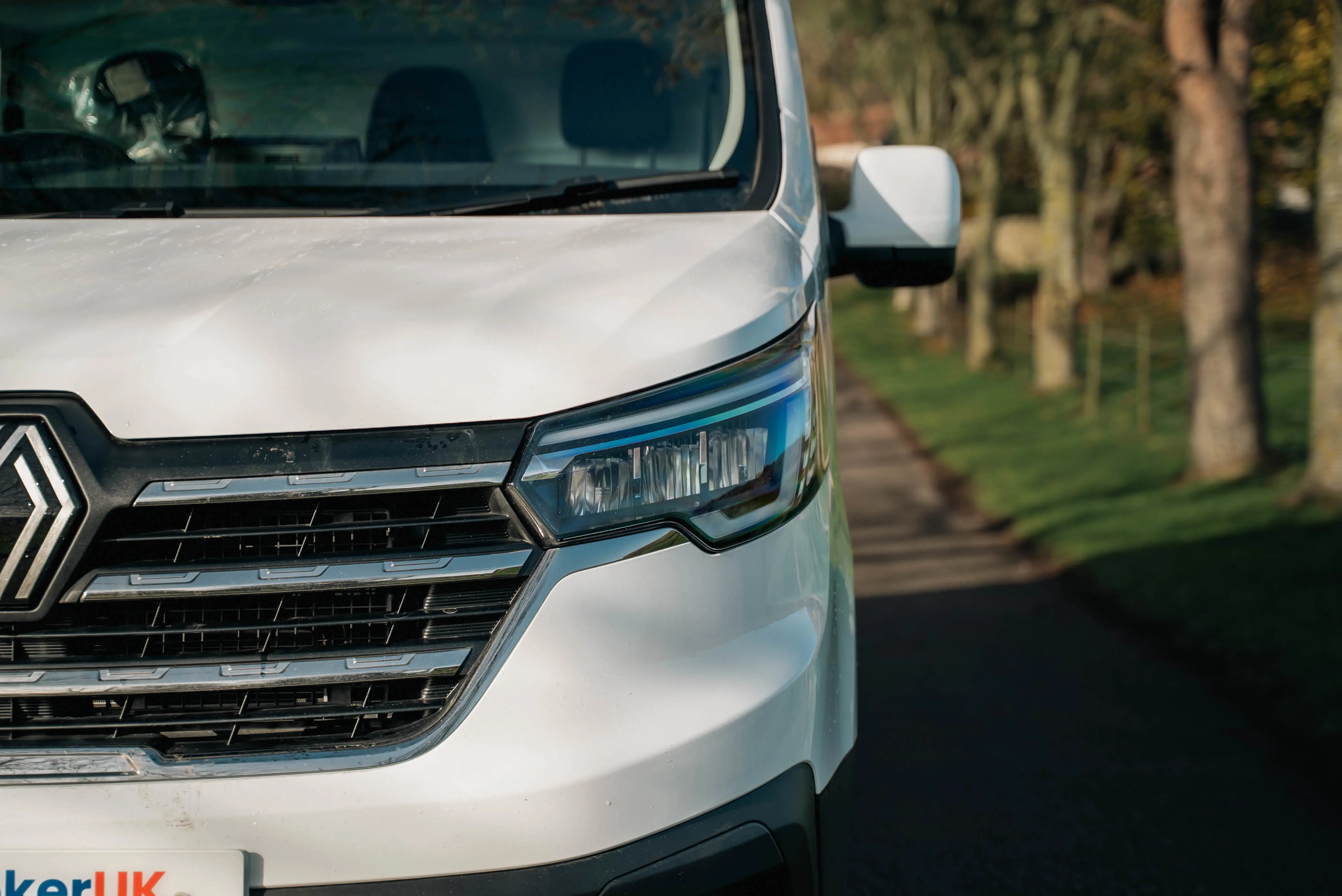 Renault Trafic E-Tech LWB Electric LL30 90KW 52KWH Advance Van Auto